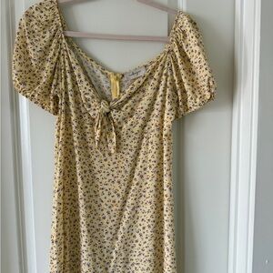 Floral Yellow Dress with Slight Puff Sleeves